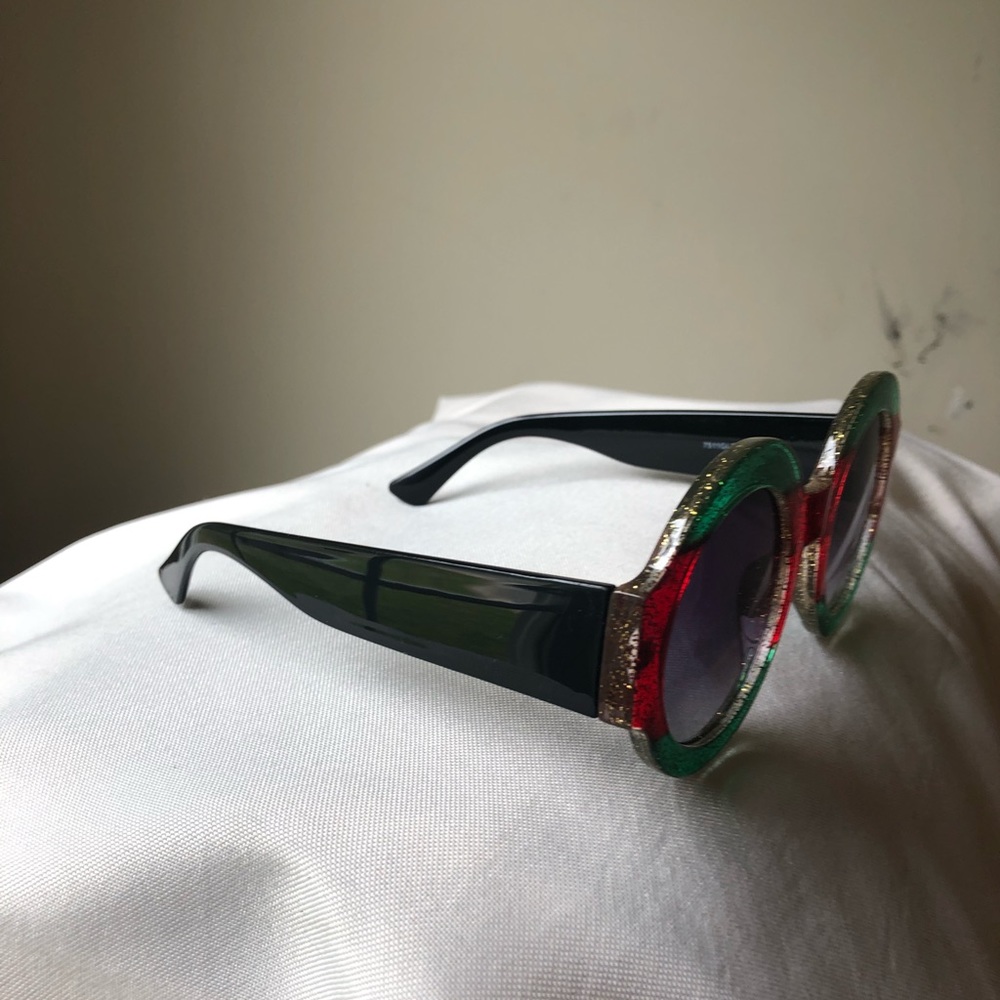 Sunglasses - Picture 3 of 3